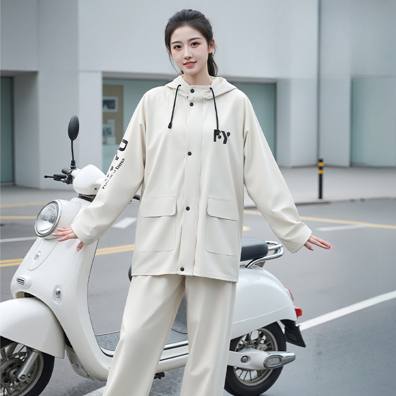 Erkekler Kadınlar Fırtınaya Da - Fishing Rain Suit incelemesi ve fiyatı